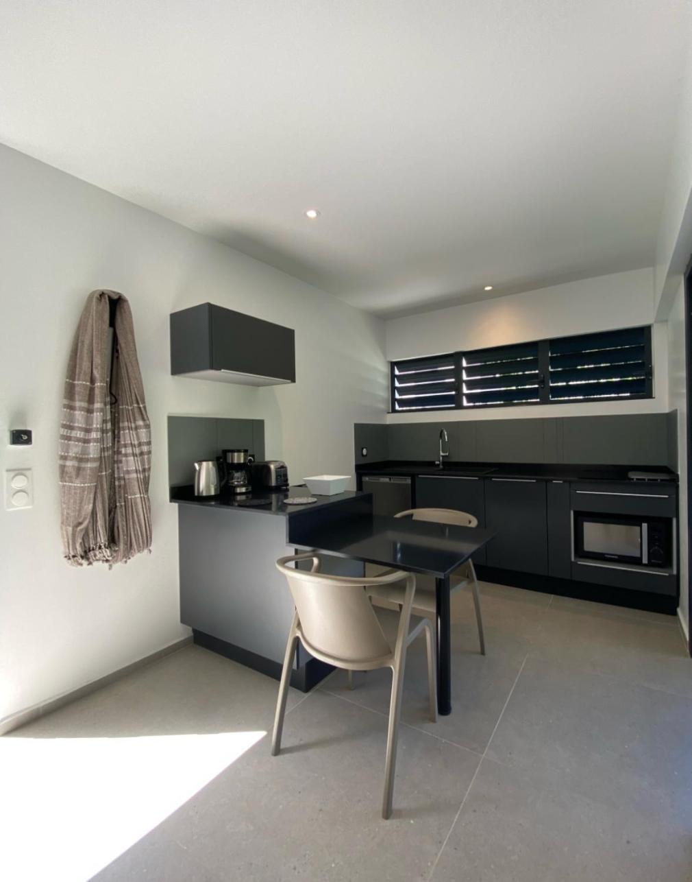 Hotel Lune De Miel Deshaies Rom bilde