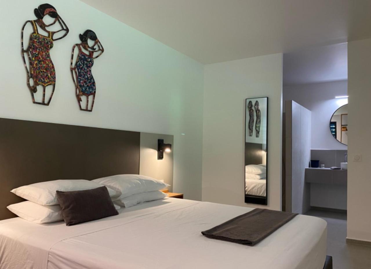 Hotel Lune De Miel Deshaies Rom bilde